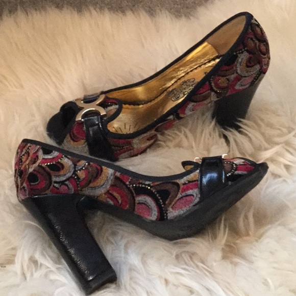 Patterned Block Heels 6 1/2 - Picture 1 of 5